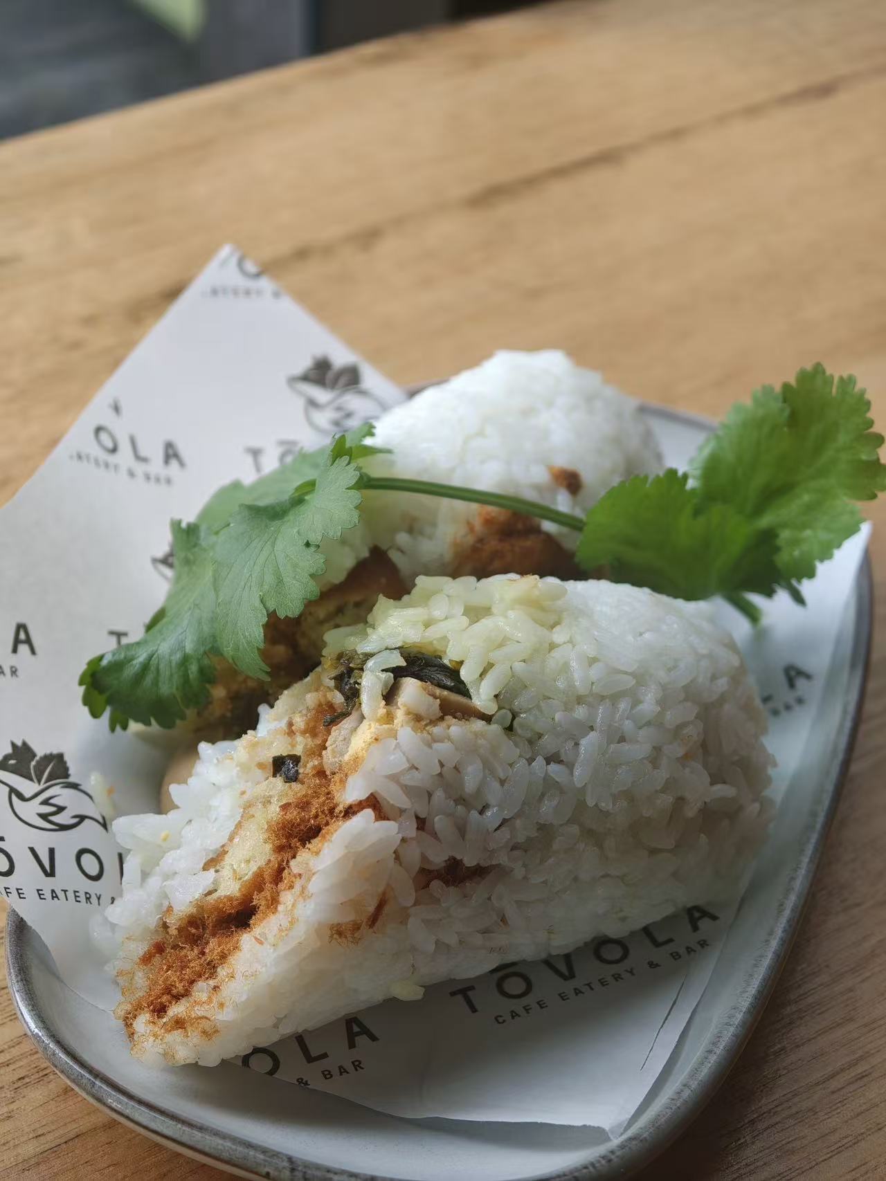 Tôvola Taiwanese rice ball